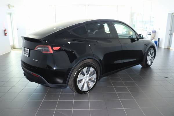 2023 Tesla Model Y AWD SUV eléctrico de tracción en las cuatro ruedas y largo alcance - $451 (pago estimado con OAC†)63438277067265124