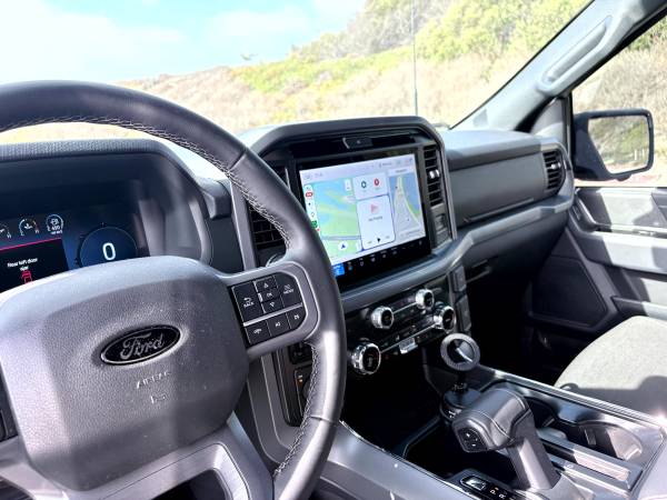 2025 Ford F150 XLT SuperCrew - Photo 12