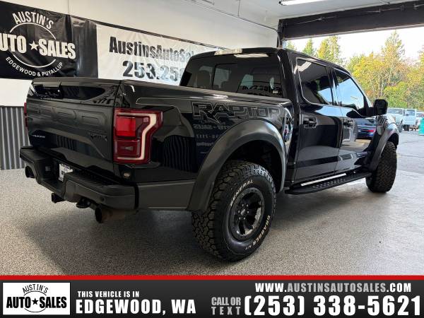 2017 Ford F-150 Raptor SuperCrew - Photo 3