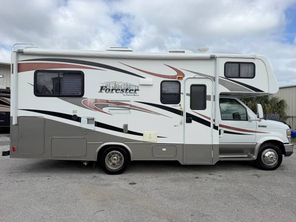 2012 Forest River Forester M-2301 1
