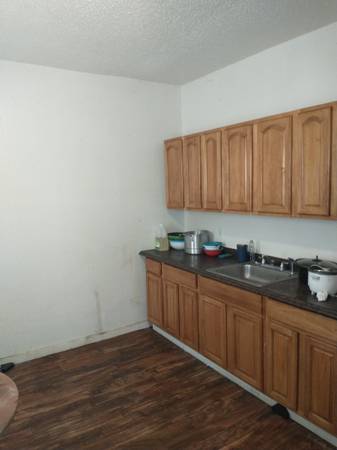 $145 / 1 habitación - Habitación asequible y de gran tamaño - $145/semana - ¡Todos los servicios incluidos! (Filadelfia)63171774086401121