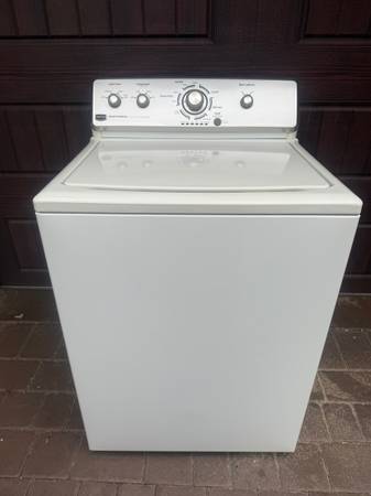 BRAND NEW CONDITION MAYTAG WASHER 1