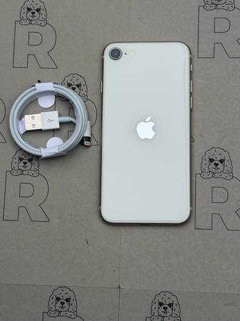 IPhone SE 3rd generation 2022 128g Factory unlocked 1