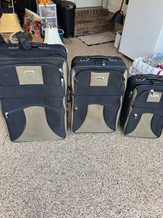 3 PIECE LUGGAGE SET 1