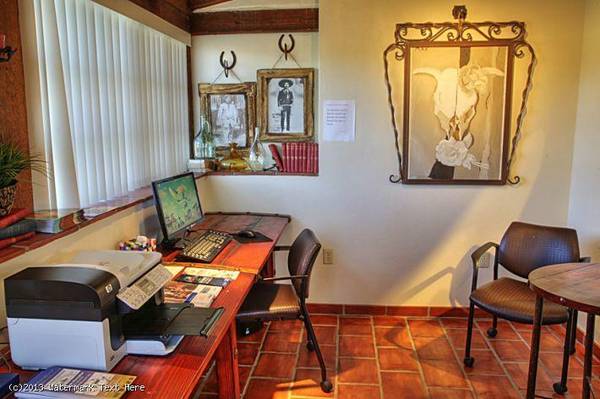$985 / 1br - 606ft2 - Centro de Fitness, Sala de Computadoras, Acceso a Internet de Alta Velocidad, Garaje63674756624771123