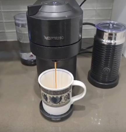 Nespresso Coffee and Espresso Machine With Milk Frother. 1