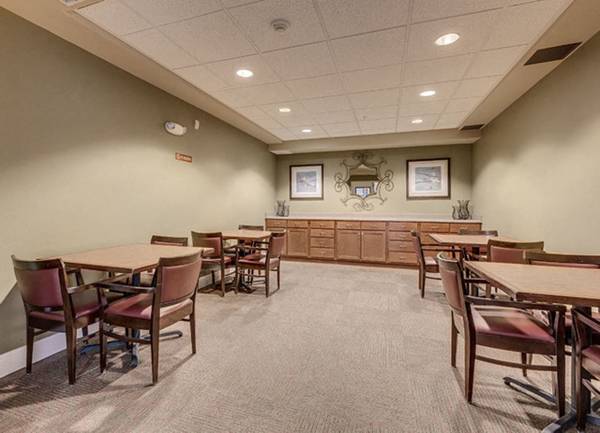 $1,126 / 2br - Social Functions, Kitchen Pantries, Media/Theater/Craft Rooms (2250 Cougar Drive, Laughlin, NV)63618517810689122