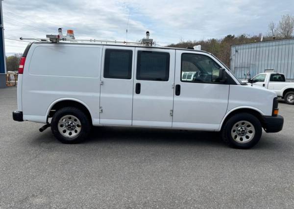 2013 GMC Savana 1500 Carga · 5.3 AWD - $11,950 (Woburn)63470621076737124