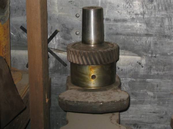 Misc Cummins crank shafts 1