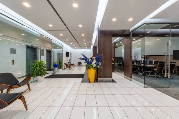 $1,850 Double Windowed Corner Office in the Trump Bldg at 40 Wall Street (Financial District)63854385074945124