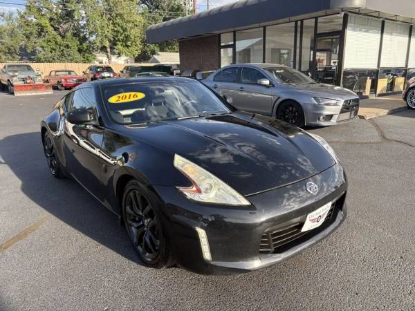 2016 Nissan 370Z Coupe - Photo 10