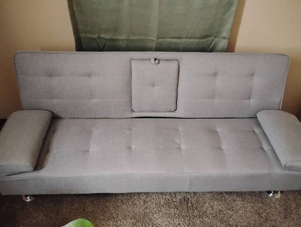 Futon 1