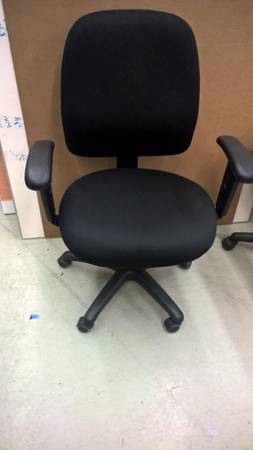 1 Black Commercial High Back Office Desk Chairs Fully Adjustable Arms 1