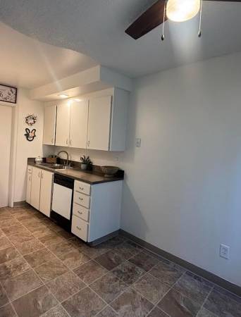 $1,575 / 2br - Ready to Tour, On-Site Staff, 3 Shopping Centers within Half a Mile (Beaverton Tigard)63999452155779121