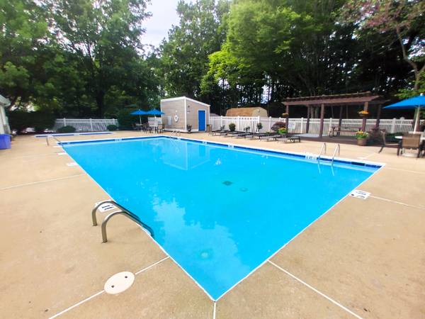 $1041.00 / 2br - 840ft2 - Cozy 2 Bed, 1.5 Bath Apartment in Lynchburg, VA - $1041/mo63851968652033120