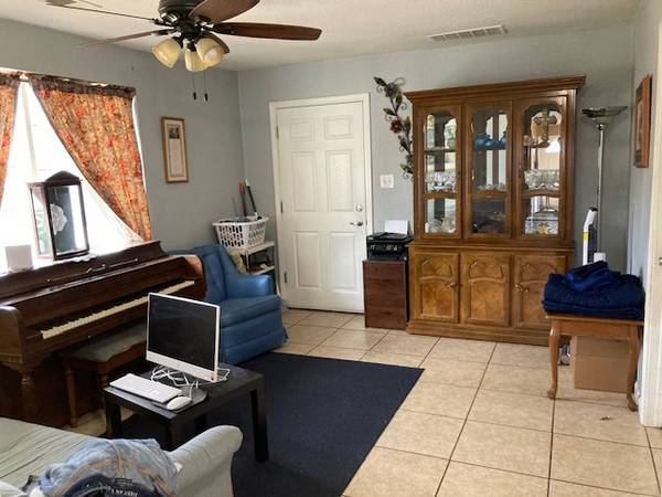 $1,195 / 1br - Independent Living for Seniors rent includes meals, all utilities$1195 (Lincoln)63952108044291123