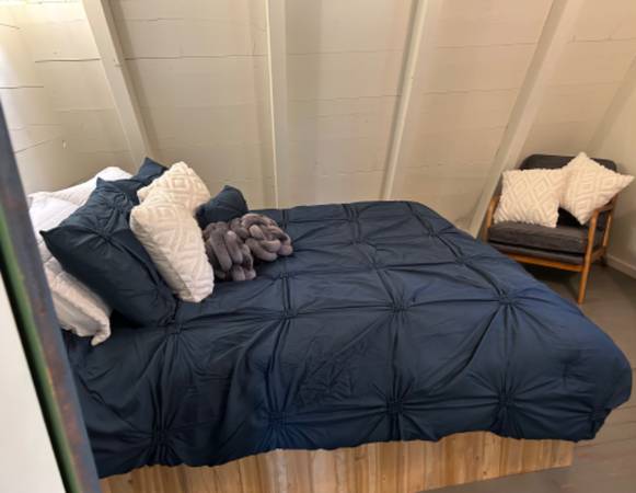 $2000.00 / 2br - 1000ft2 - El ‘A’mazing Escape64037895374849123