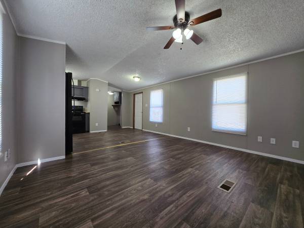 $18,499 / 2br - 2BD 1BAÑO CASA MÓVIL EN VENTA $18,499 (Sooner Rd)63670484108675121