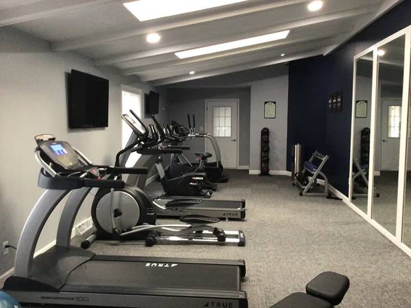 $889 / 1hab - 650ft2 - 🎯 ¡Este Sí Es Diferente: ¡Échale un Vistazo! (2609 Bow Court, South Bend, IN)63665894676611121