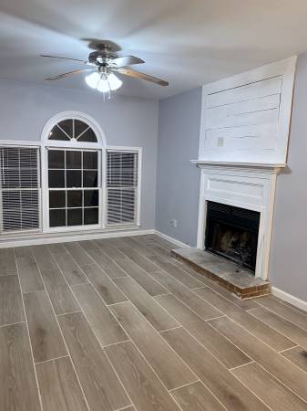 2 Beds 2.5 Baths Townhouse 1