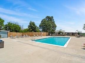 $825 / 2br - 865ft2 - Overlook 380: Love Where You Live (2040 Glass Rd NE, Cedar Rapids, IA)63815083159297120