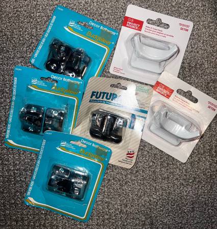 NEW Bath Robe Hooks (Qty 6) for bathroom 1