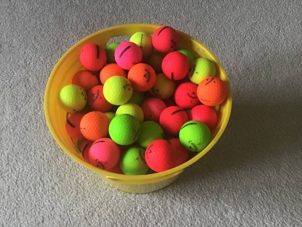100 Callaway Matte Golf Balls 1