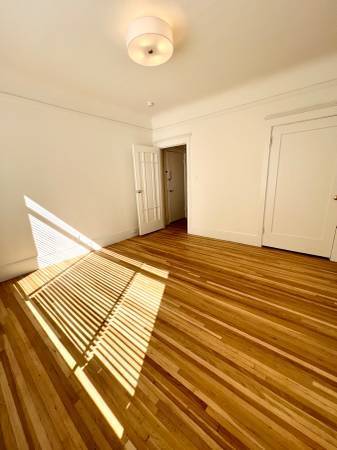 $1,050 / 1br - Bienvenido a tu nuevo hogar de 1 dormitorio en Watsonville (watsonville)63813662749443122