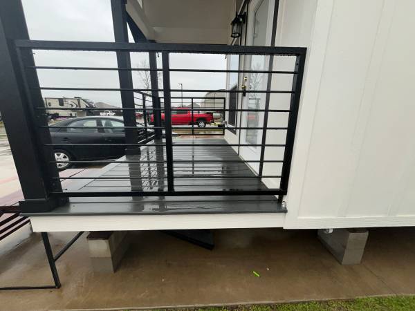 $49,999 / 2br - 468ft2 - Move-In Ready  || 2024 Champion Tiny Home For Sale (Alvin TX)63924167884290123