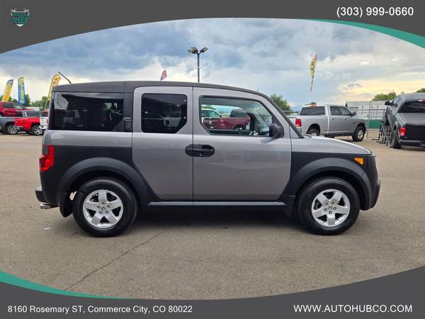 2005 Honda Element, EX 4WD - $8,900 (AUTO HUB)63619795491329123