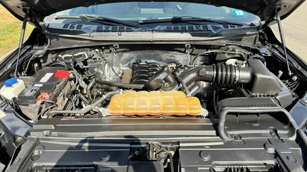 2016 Ford f150 Super Cab XLT w/ 161k miles!!!! - $14,999 (Manchester)63470621009539122