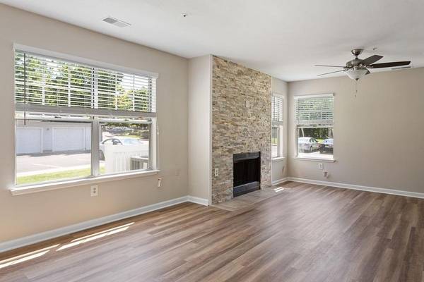 3 Bed, Balcony or Patio, Corporate Housing Available 1