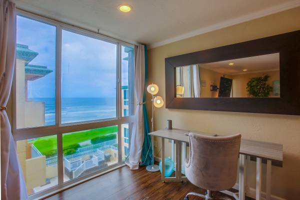 $3,200 / 1br - 629ft2 - OCEAN FRONT Top Floor1 Bed,2 Bath  Avail Oct 9,2025 ONLY $3,200.00 MO. (Pacific Beach)63878472628867120