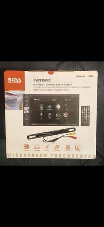 Boss Audio Bluetooth, Wide-screen, Touchscreen Radio with Backup Camera 1