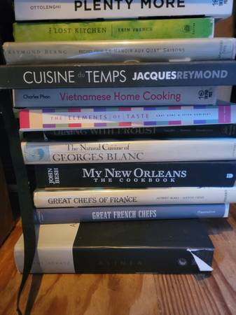 20 libros de cocina de restaurantes con estrellas Michelin. Slanted Door, Alinea, etc. - $120 (bernal heights)63471459270275122