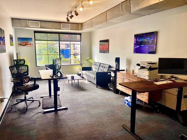 $1,500 / 340ft2 - Office In Pie Town (Pie Town)63904697297283120