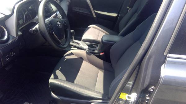 2013 Toyota Rav4 XLE AWD - $11,995 (concord / pleasant hill / martinez)63624094936065124