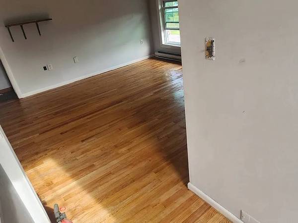 $1,185 / 2br - Bright And Oversized 2Bedroom Apartment. (San Francisco)64055519980547122