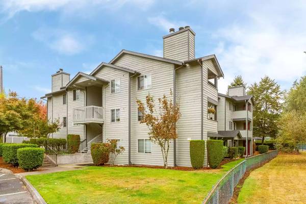 $1,599 / 2br - 880ft2 - Excelente relación calidad-precio. ¡No busque más! ¡Usted está en casa! Excelente de 2 habitaciones, 1 baño! (Tacoma - South Tacoma)63814837559811123