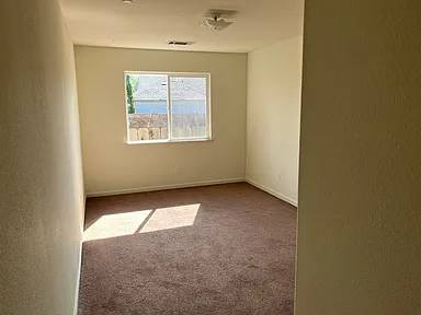 $2,600 / 3br - 1250ft2 - Newer 3BR/2BA Duplex in Peaceful South Salinas64055523233411124