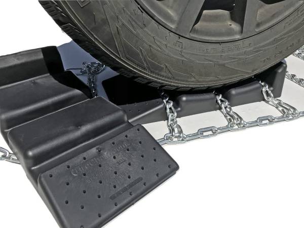 tire snow chain ramp 1