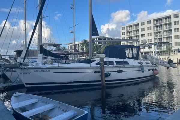 $77,500 / 2br - 550ft2 - 2 bedroom / 2 bath floating home off Las Olas (Fort Lauderdale)64002016096130120