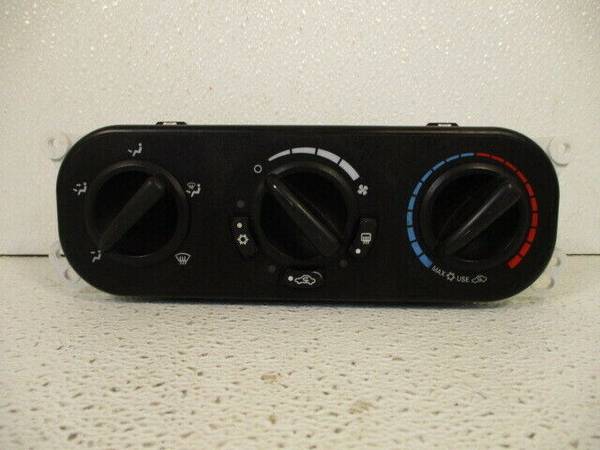 Jeep Wrangler A/C OEM Heater Climate Control 1