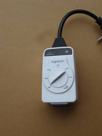 INGRAM  8 HOUR  OR DUSK /DAWN TIMER 1