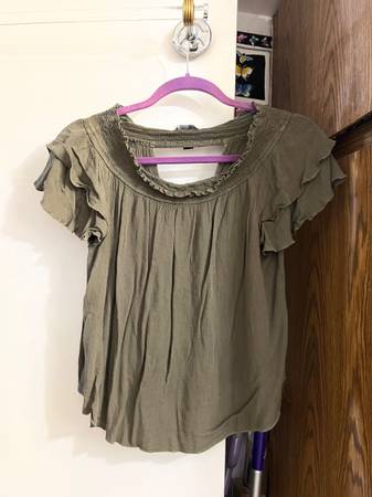 A. Byer Top - Size L 1