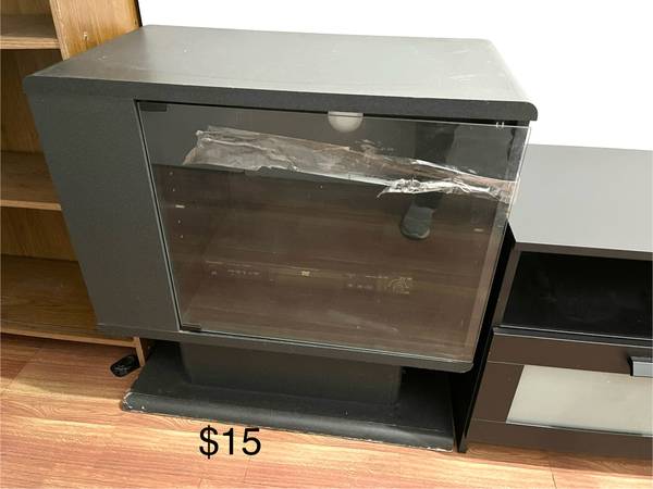TV stand - $15 (Upper West Side)63471465934721122
