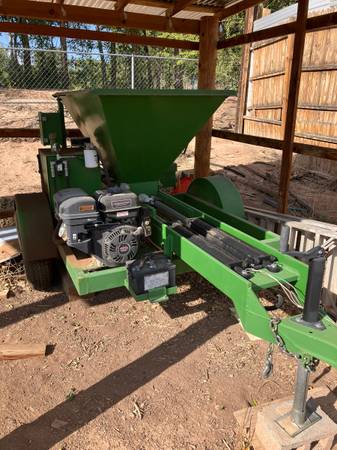EarthTek BLM12-8A2 Compressed Earth Block Machine 1