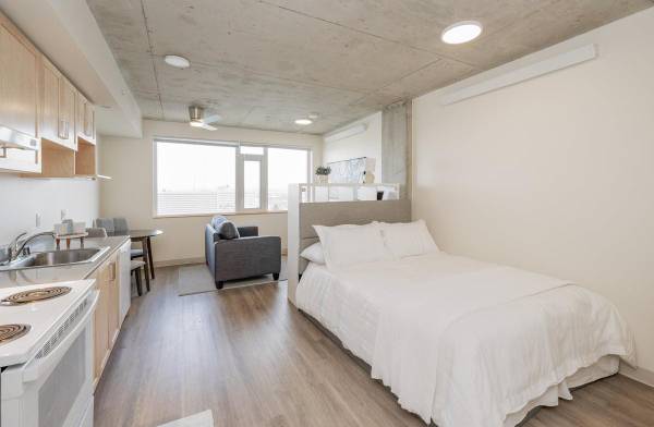 $1,250 / 442ft2 - ¡Vive en The Rise on Madison, un edificio de apartamentos de altura con restricción de ingresos en Seattle! (First Hill)63808107238531122