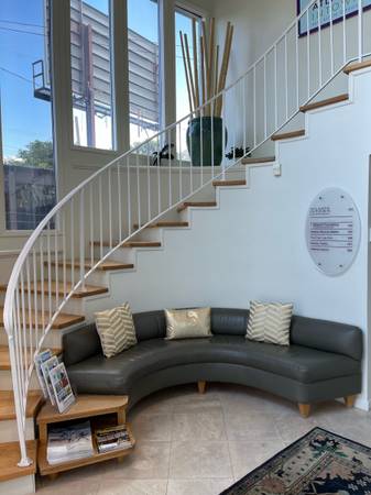 $650 / 72ft2 - 10th Street & Free Parking· Office With Round Window For Rent (Midtown Atlanta)63975297549698123