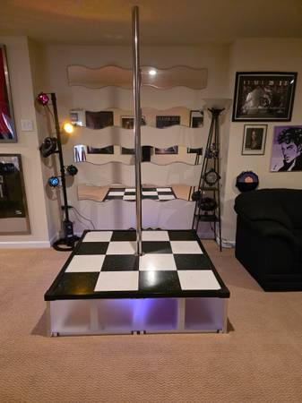 Strip Pole with Stage and Lights 1